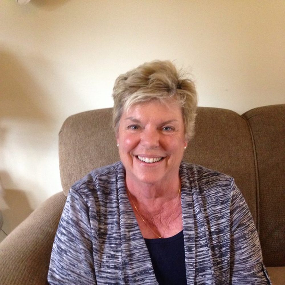 Meet your Posher, Leslie